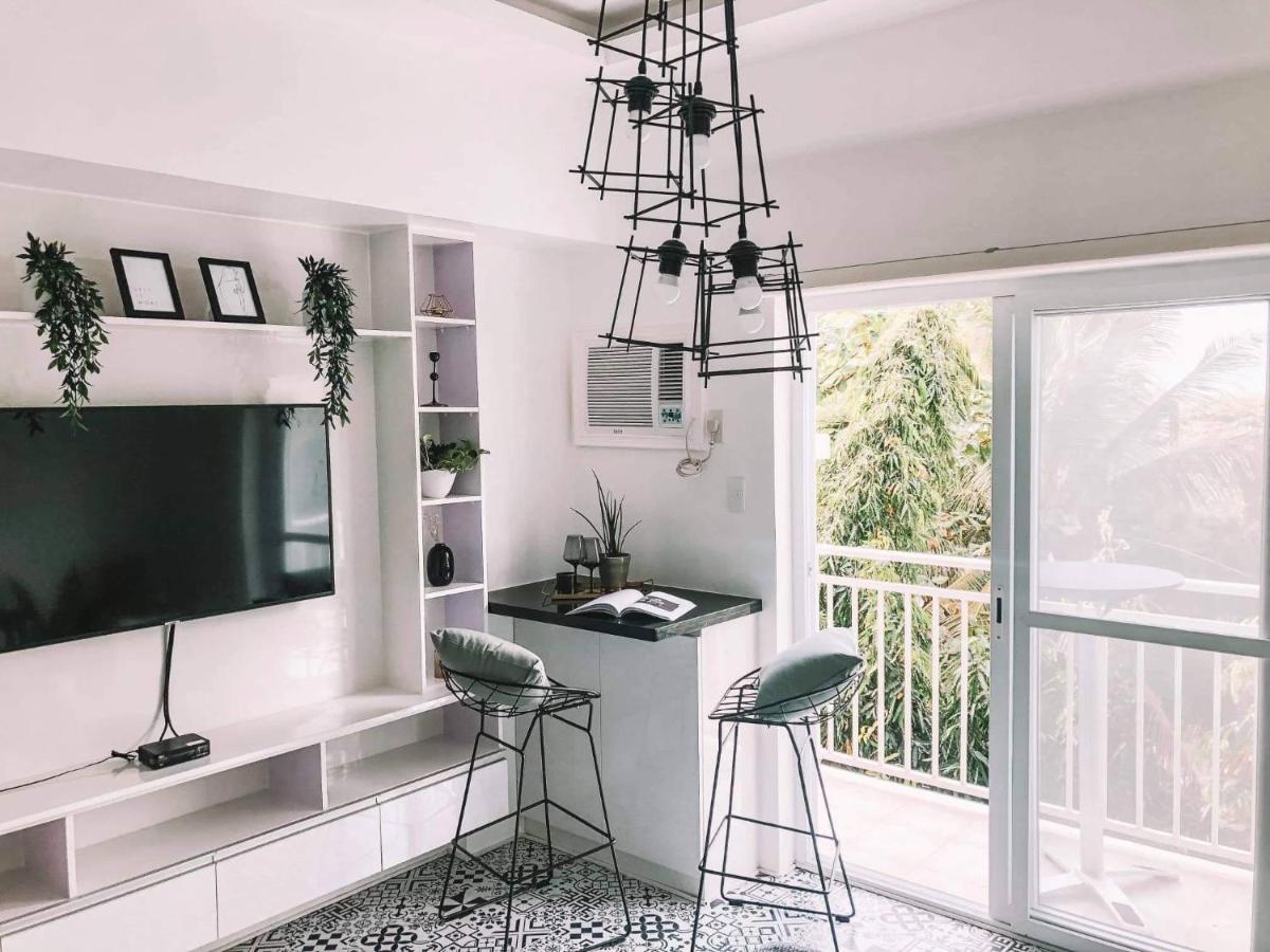 Soderberg By J&J Homes At Amani Grand Resort Residences Near Airport Île de Mactan Extérieur photo